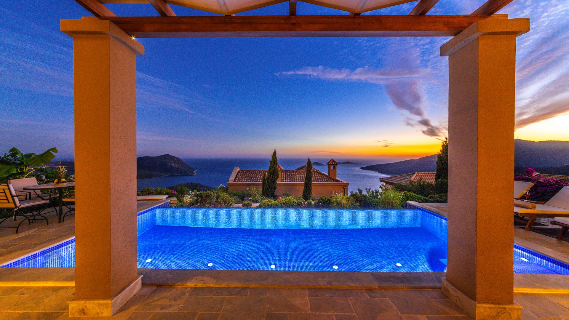 Infinity Pool Villa - Mallorca